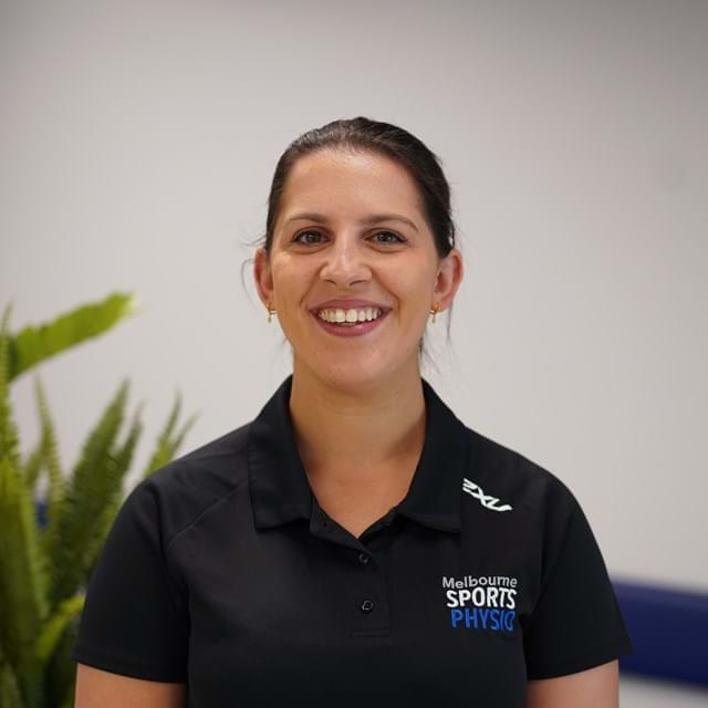 Liz Pattison best sports physiotherapist in essendon for football injuries